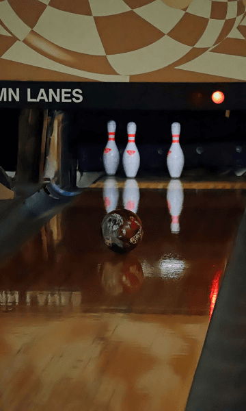 BOWLING ALLEY